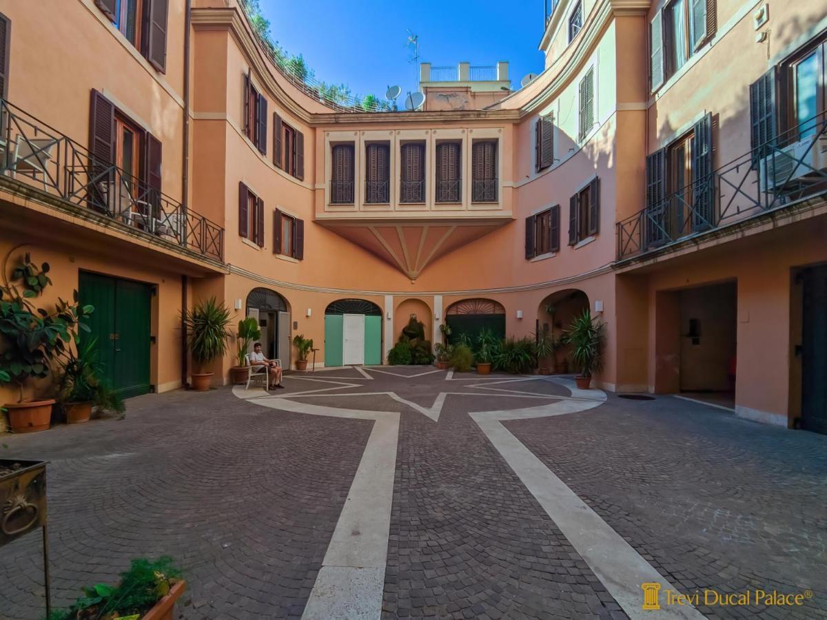 Trevi Ducal Palace Řím Exteriér fotografie